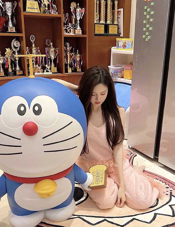 迪拜高端模特经纪人